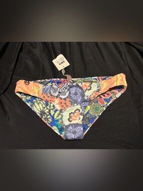 Maaji swim bottoms reversible Large
